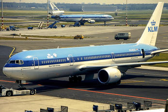 PH-BZD - KLM Boeing 767-300ER