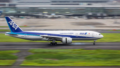 JA709A - ANA - All Nippon Airways Boeing 777-200