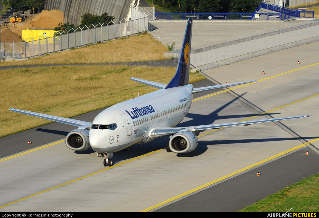 Lufthansa D-ABEC aircraft at Frankfurt