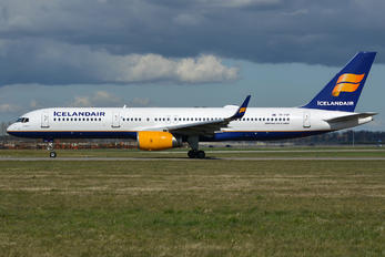 TF-FIP - Icelandair Boeing 757-200