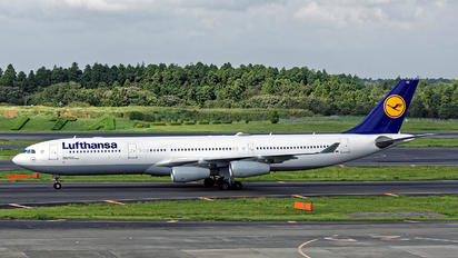 D-AIGZ - Lufthansa Airbus A340-300