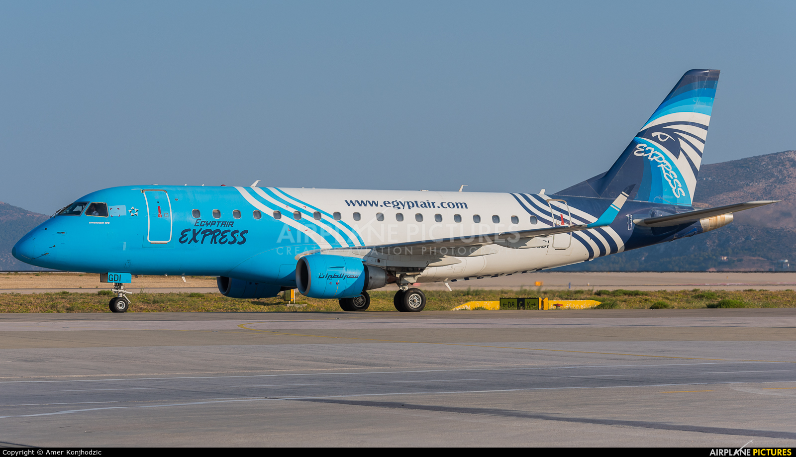 Egyptair Express SU-GDI aircraft at Athens - Eleftherios Venizelos