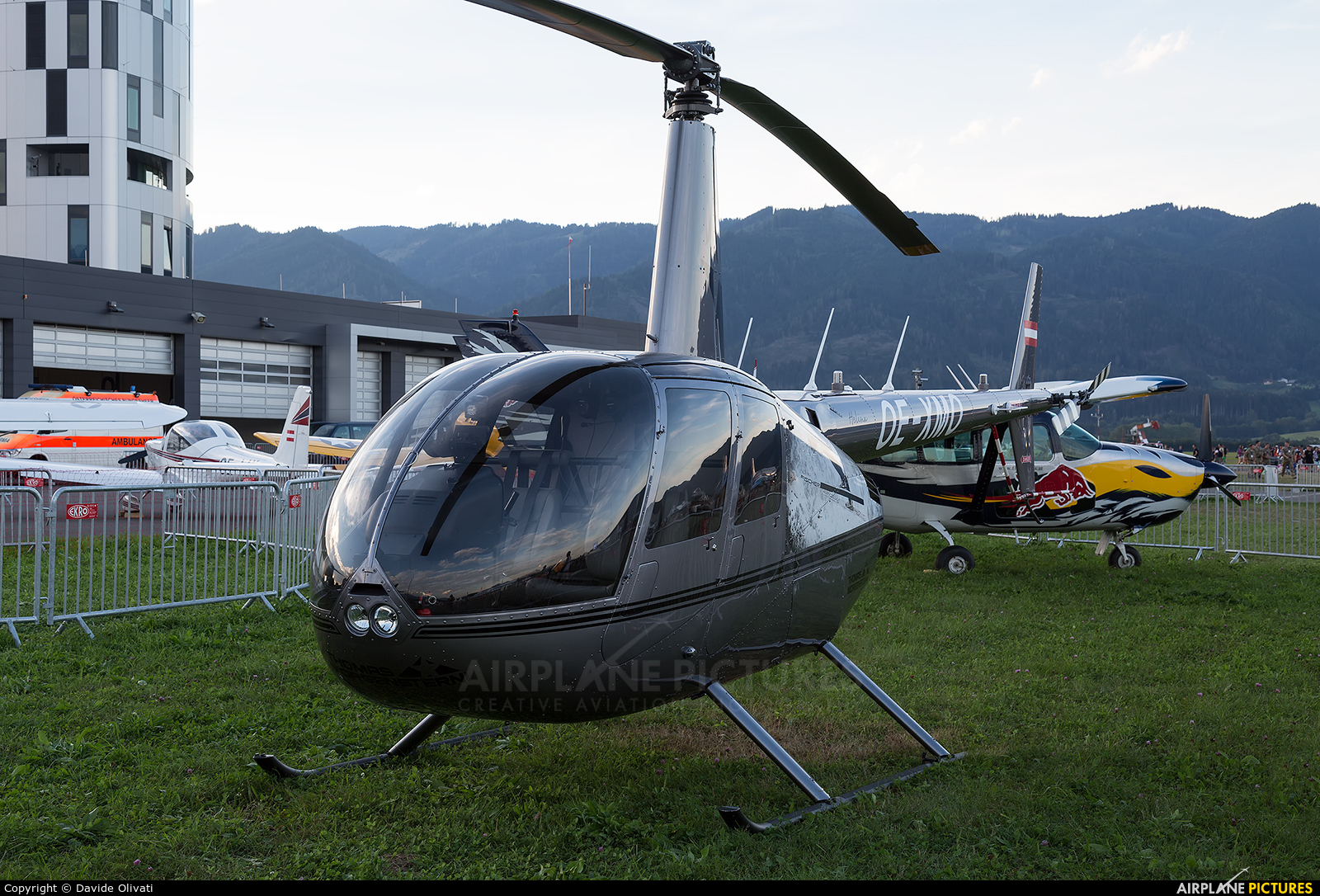 Private OE-XMO aircraft at Zeltweg