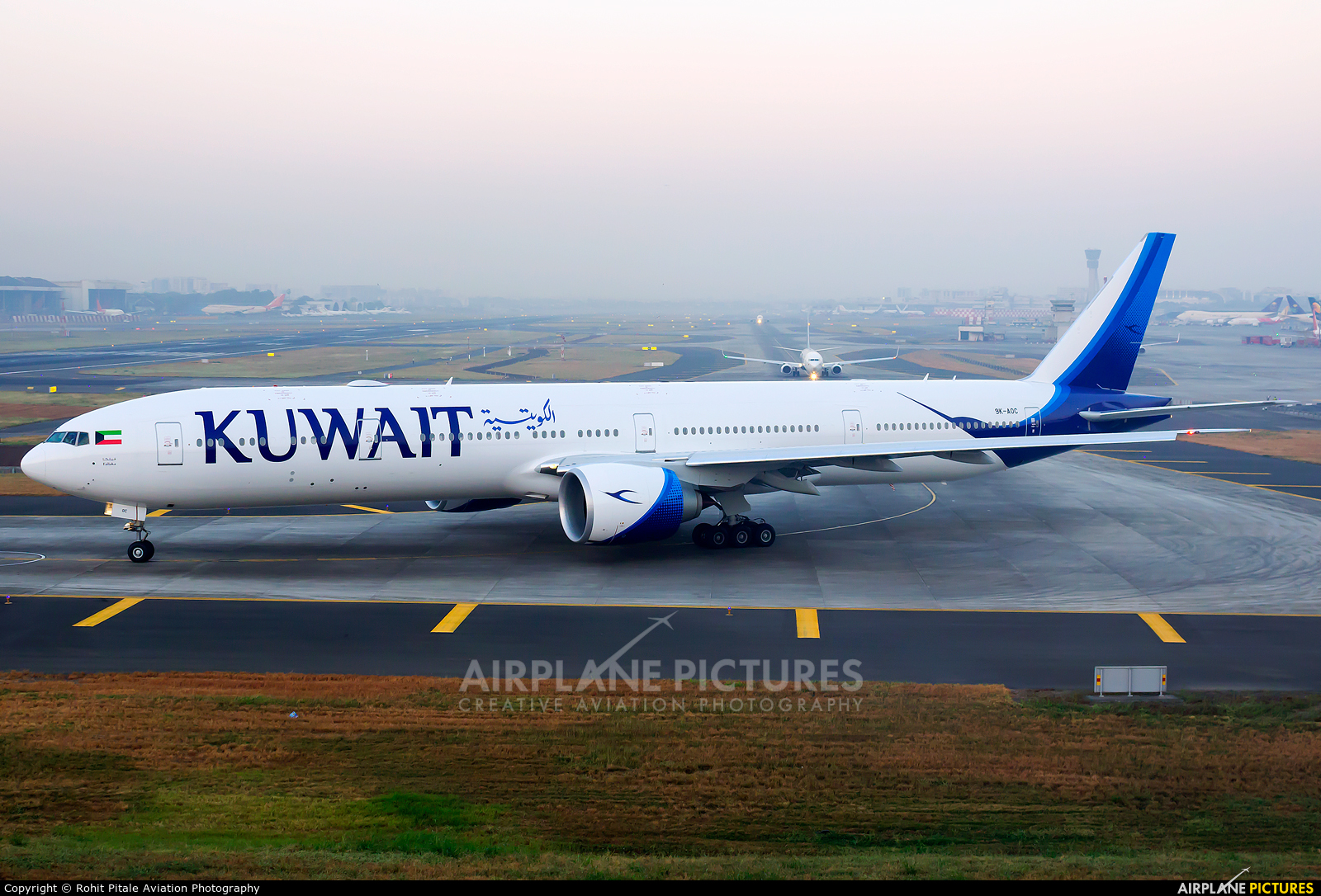 Kuwait Airways 9K-AOC aircraft at Mumbai - Chhatrapati Shivaji Intl