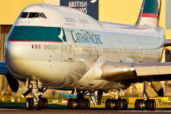 B-HKF - Cathay Pacific Boeing 747-400