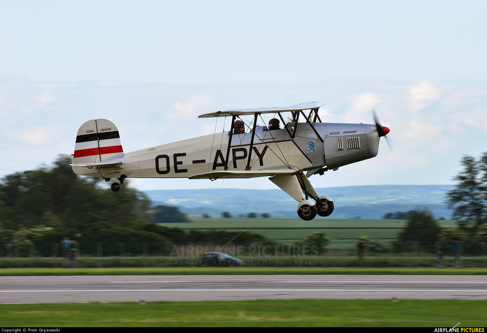 Private OE-APY aircraft at Pardubice