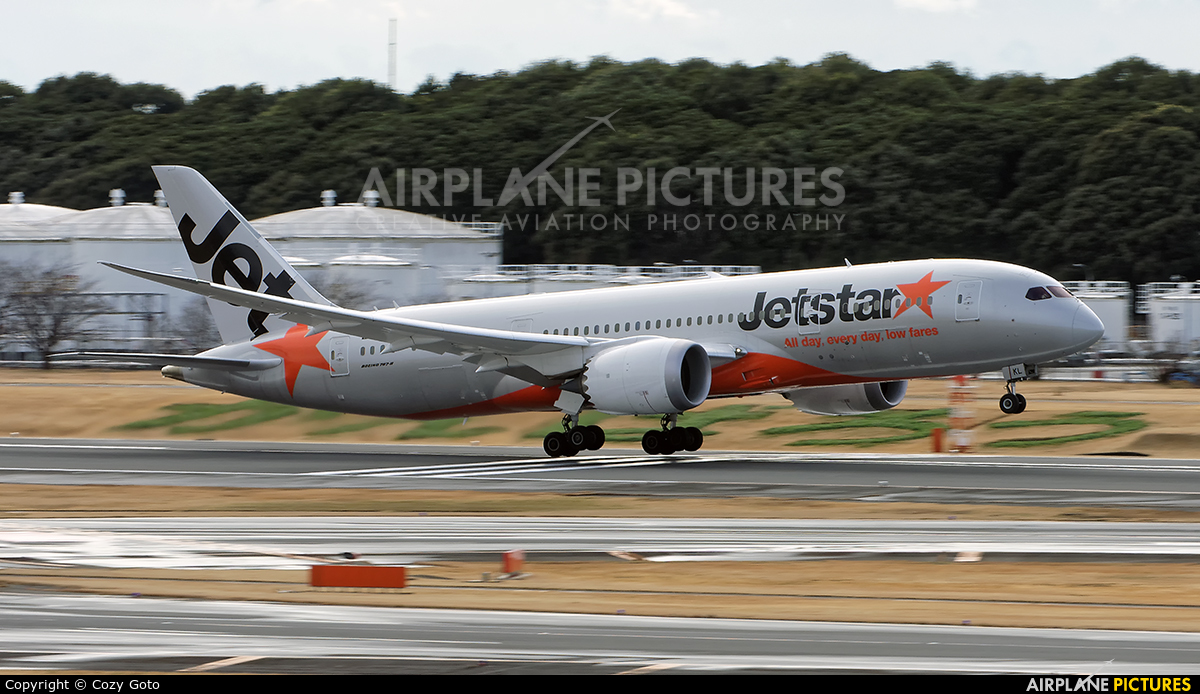 Jetstar Airways VH-VKL aircraft at Tokyo - Narita Intl