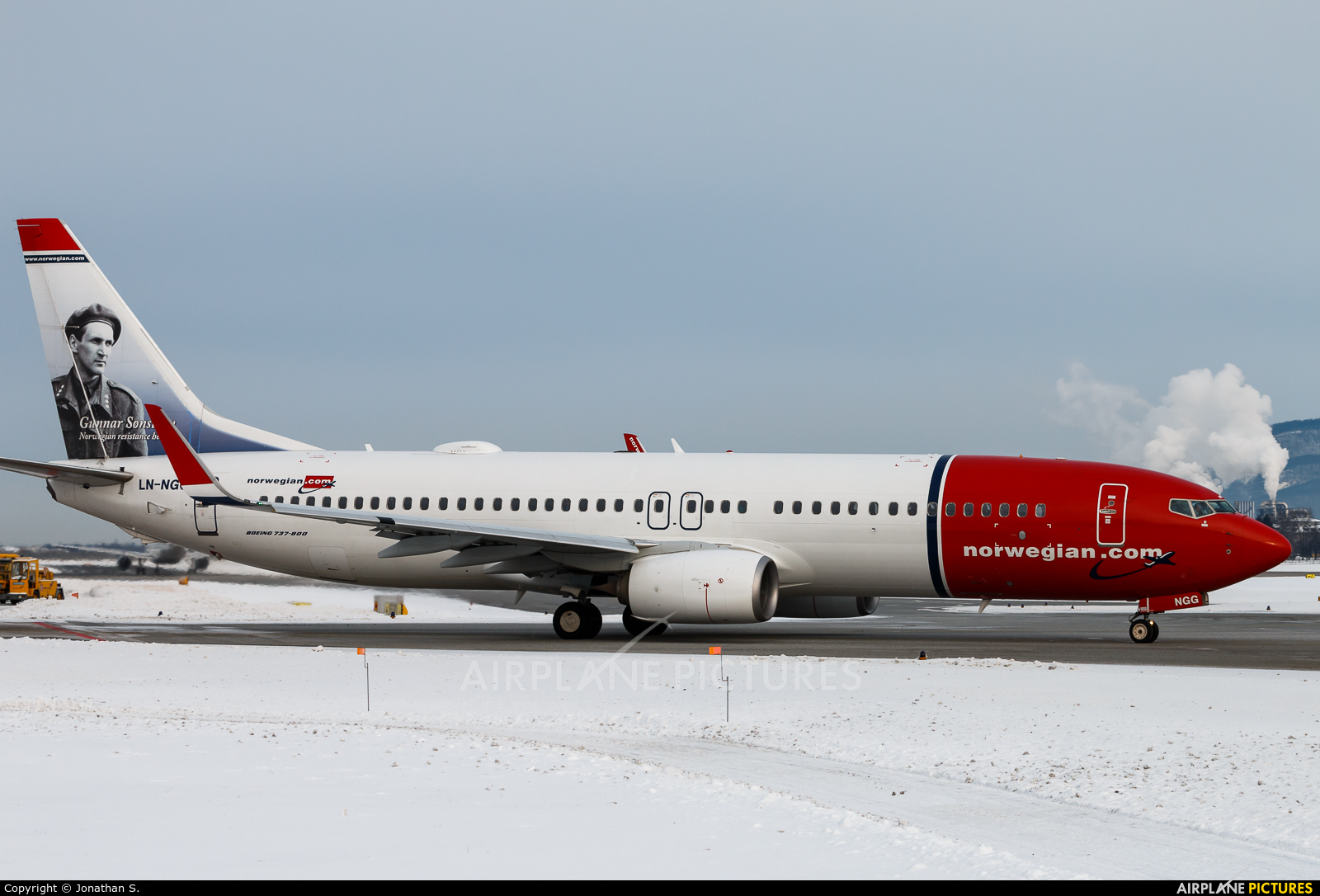 Norwegian Air Shuttle LN-NGG aircraft at Salzburg