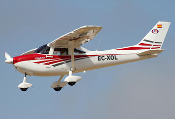 EC-XOL - Private Aeropilot SRO Legend 540