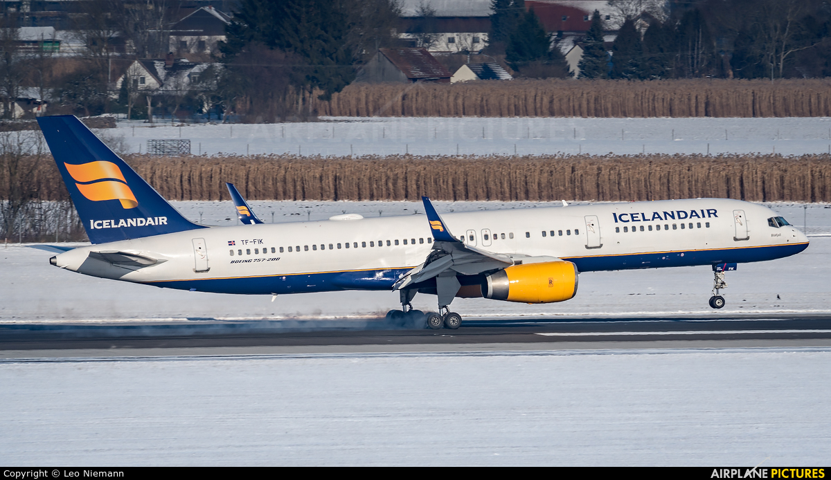 Icelandair TF-FIK aircraft at Munich