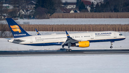 TF-FIK - Icelandair Boeing 757-200