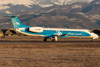 UR-DNT - Dniproavia Embraer ERJ-145LR