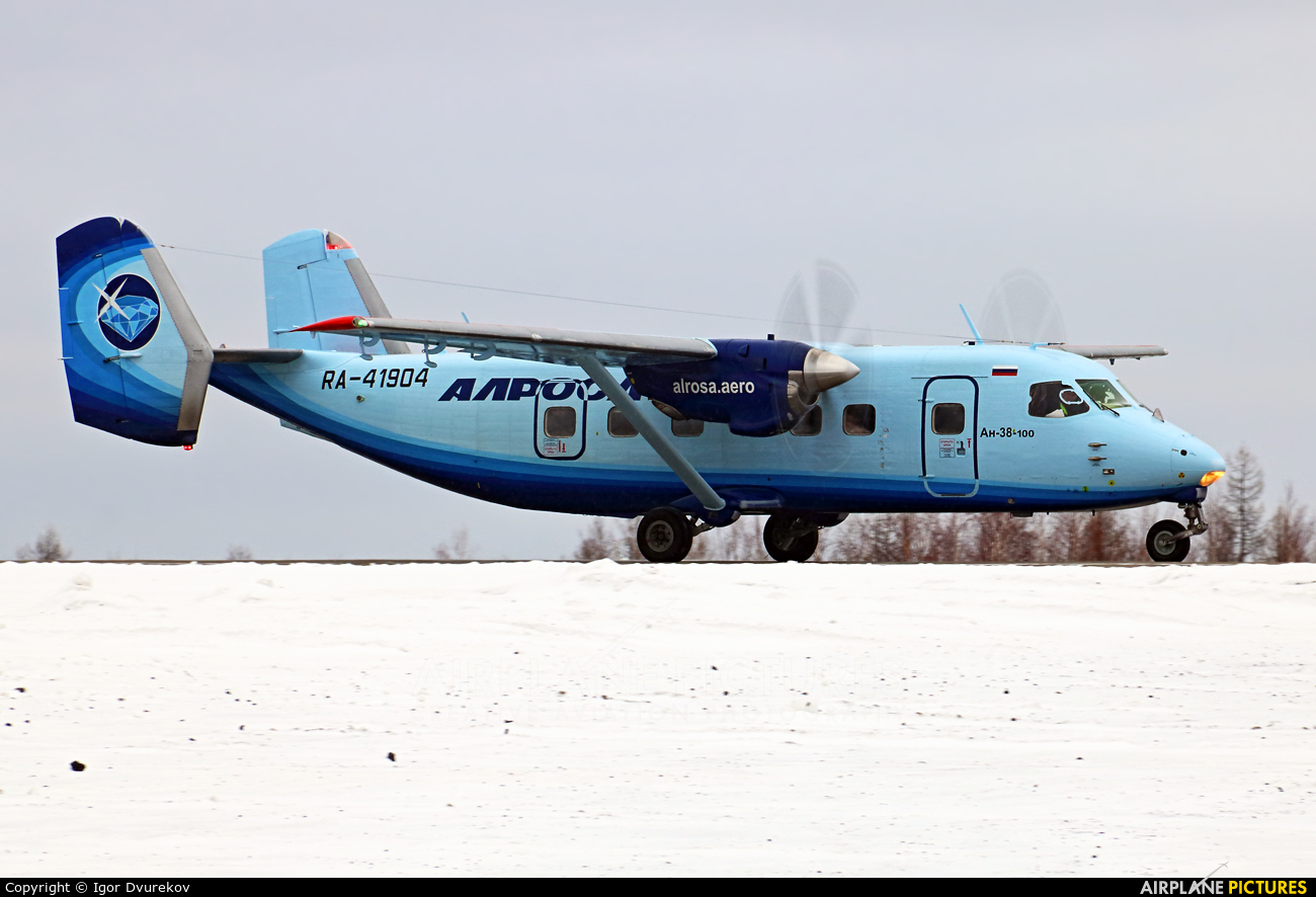 Alrosa RA-41904 aircraft at Mirny