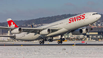HB-JME - Swiss Airbus A340-300