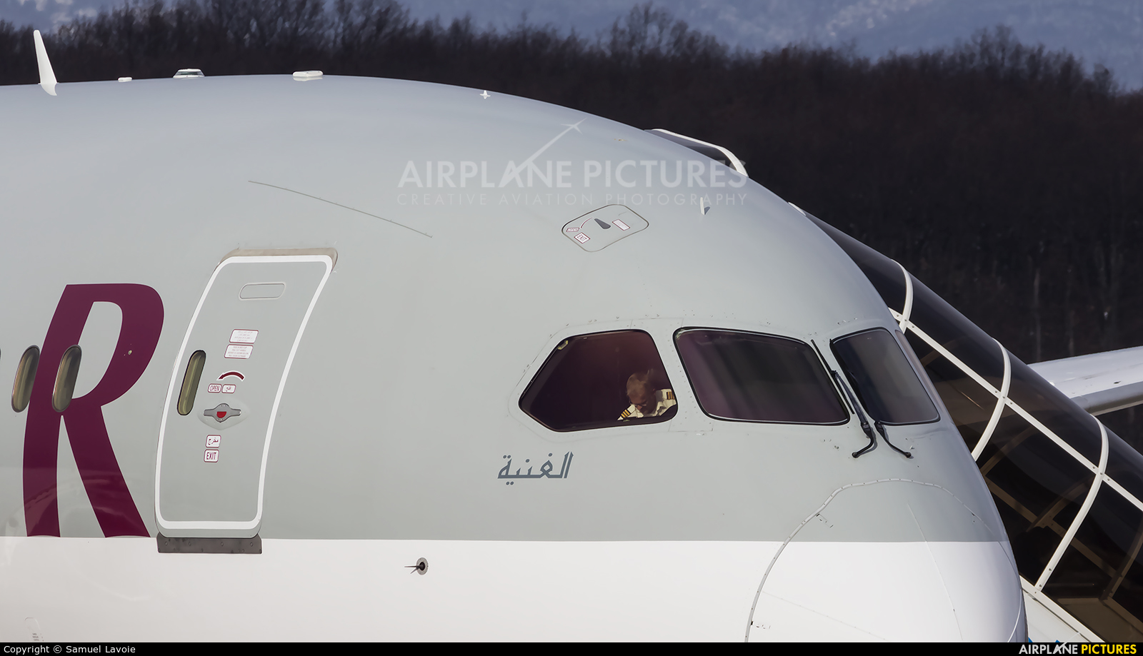 Qatar Airways A7-BCQ aircraft at Geneva Intl