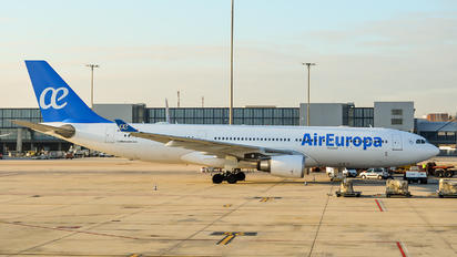 EC-JQG - Air Europa Airbus A330-200