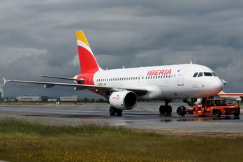 EC-JXV - Iberia Airbus A319