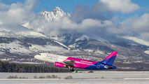 HA-LWE - Wizz Air Airbus A320 aircraft