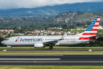 N938NN - American Airlines Boeing 737-800