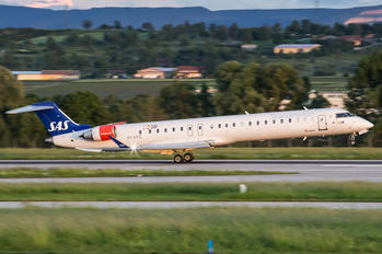 OY-KFG - SAS - Scandinavian Airlines Canadair CL-600 CRJ-900