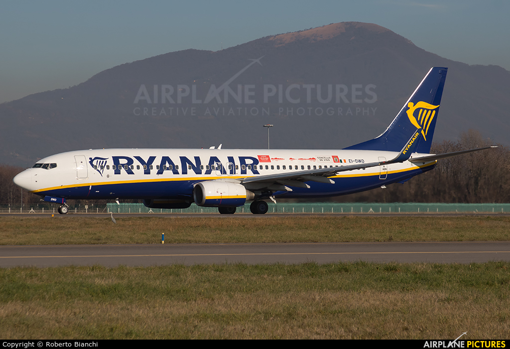 Ryanair EI-DWD aircraft at Bergamo - Orio al Serio