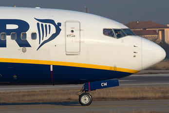 EI-DCW - Ryanair Boeing 737-800