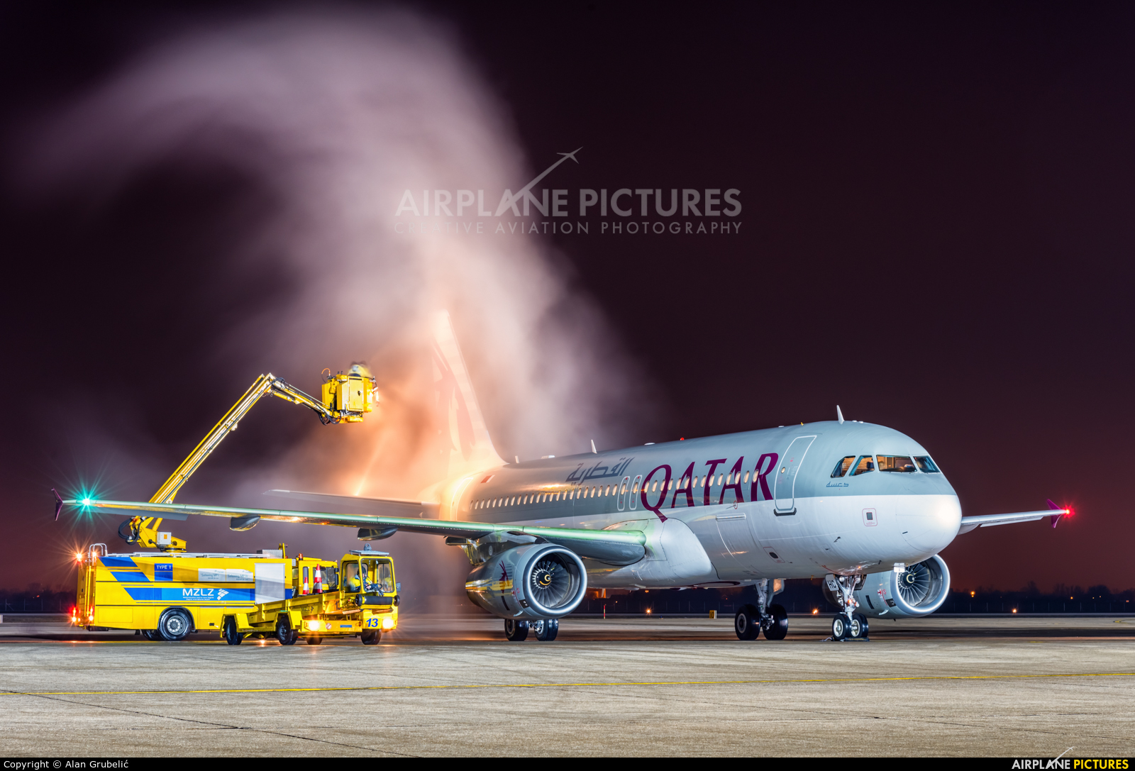 Qatar Airways A7-AHC aircraft at Zagreb