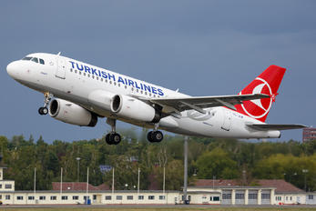 TC-JLM - Turkish Airlines Airbus A319