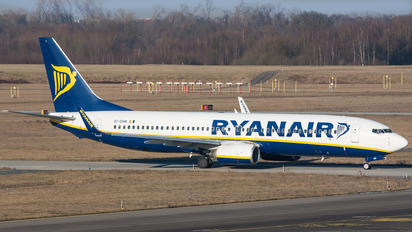 EI-DHN - Ryanair Boeing 737-800