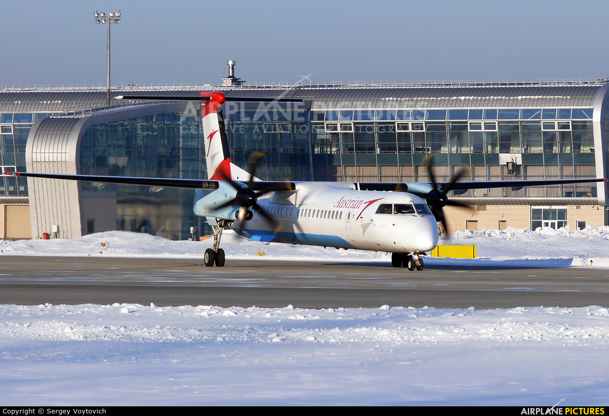 Austrian Airlines/Arrows/Tyrolean OE-LGH aircraft at Sknilov 