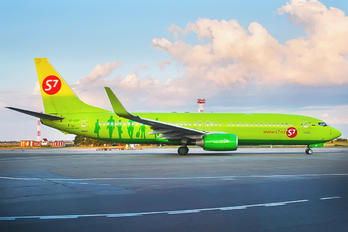 VP-BQF - S7 Airlines Boeing 737-800