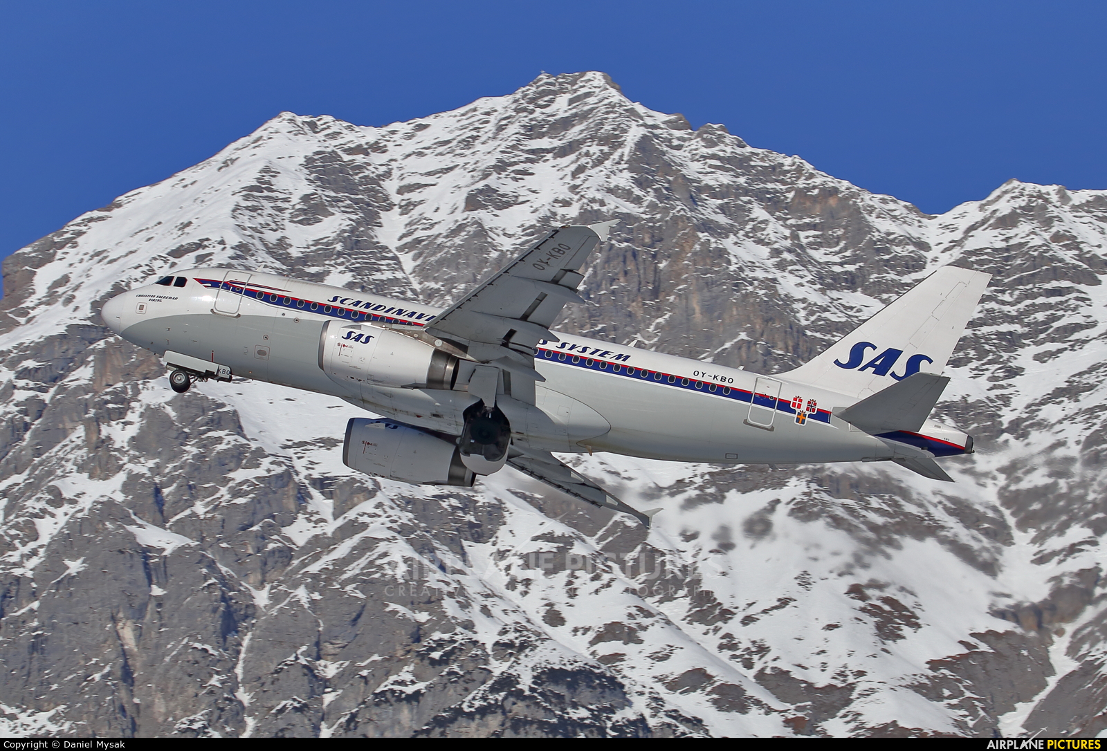 SAS - Scandinavian Airlines OY-KBO aircraft at Innsbruck