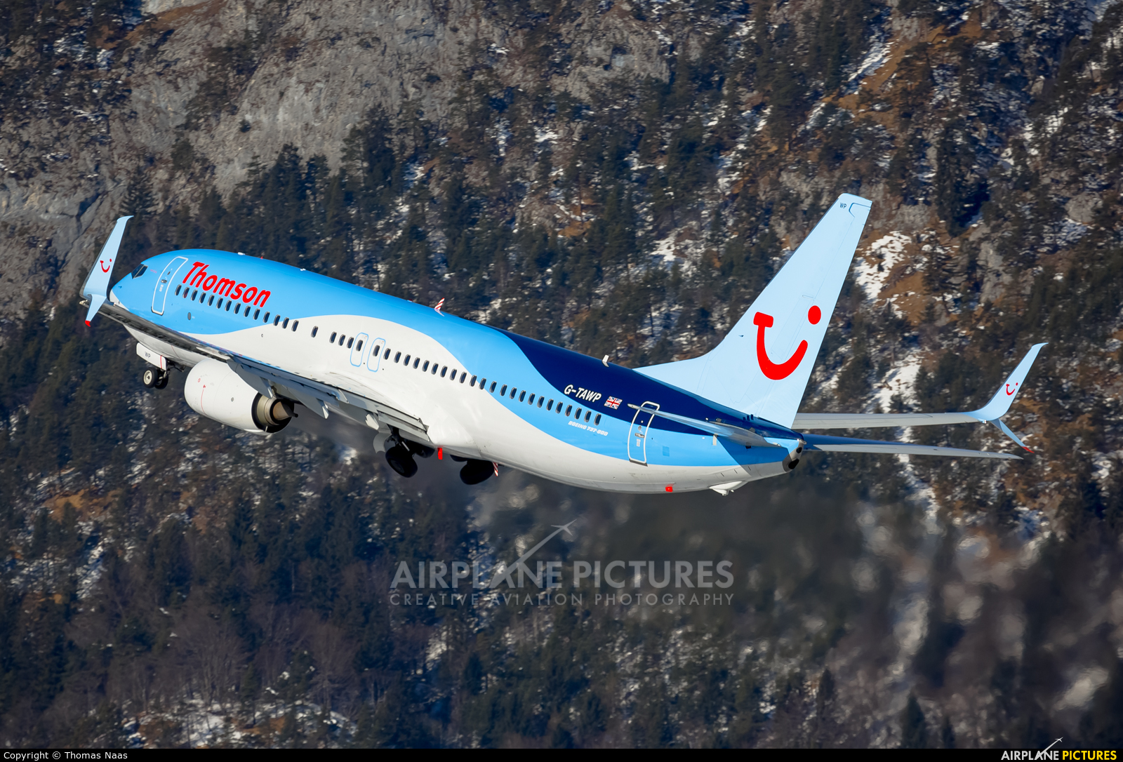 Thomson/Thomsonfly G-TAWP aircraft at Innsbruck