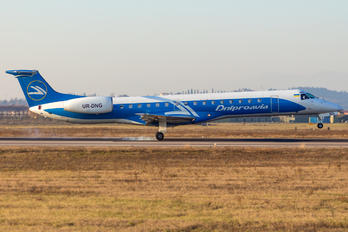 UR-DNG - Dniproavia Embraer ERJ-145