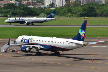 PR-AUM - Azul Linhas Aéreas Embraer ERJ-195 (190-200)