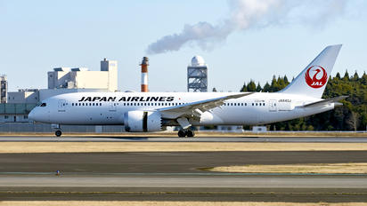 JA840J - JAL - Japan Airlines Boeing 787-8 Dreamliner