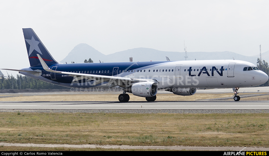 LAN Airlines CC-BEA aircraft at Santiago de Chile - Arturo Merino Benítez Intl