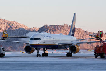 TF-FIK - Icelandair Boeing 757-200