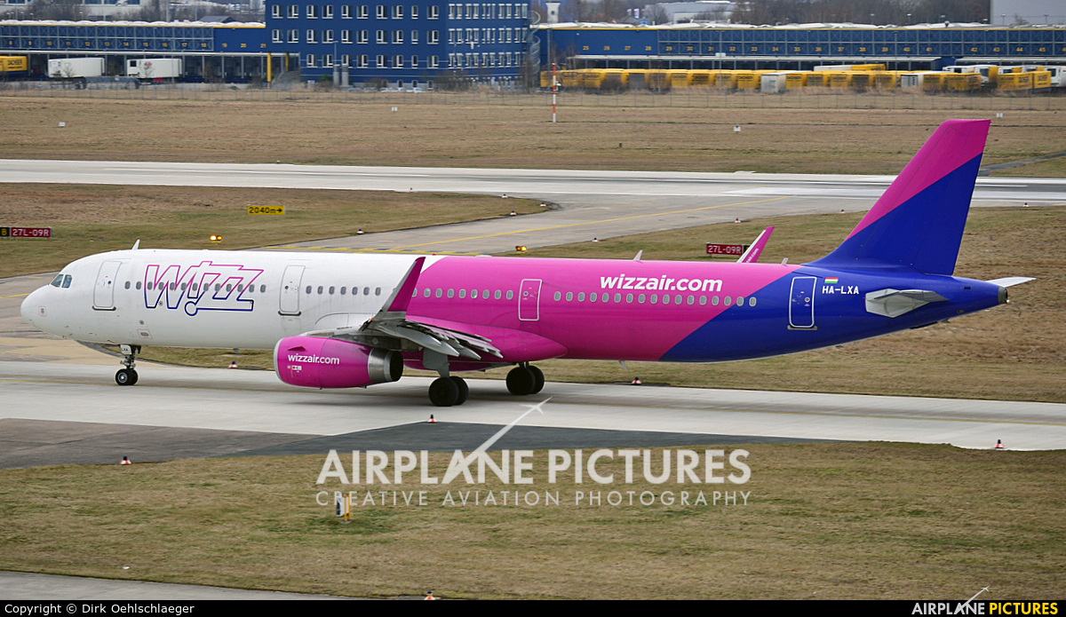 Wizz Air HA-LXA aircraft at Hannover - Langenhagen