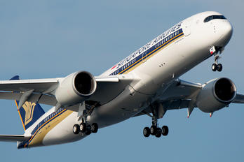 9V-SMR - Singapore Airlines Airbus A350-900