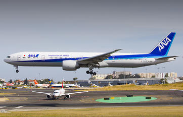 JA783A - ANA - All Nippon Airways Boeing 777-300ER
