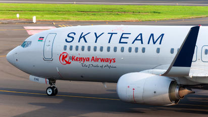 5Y-CYE - Kenya Airways Boeing 737-800