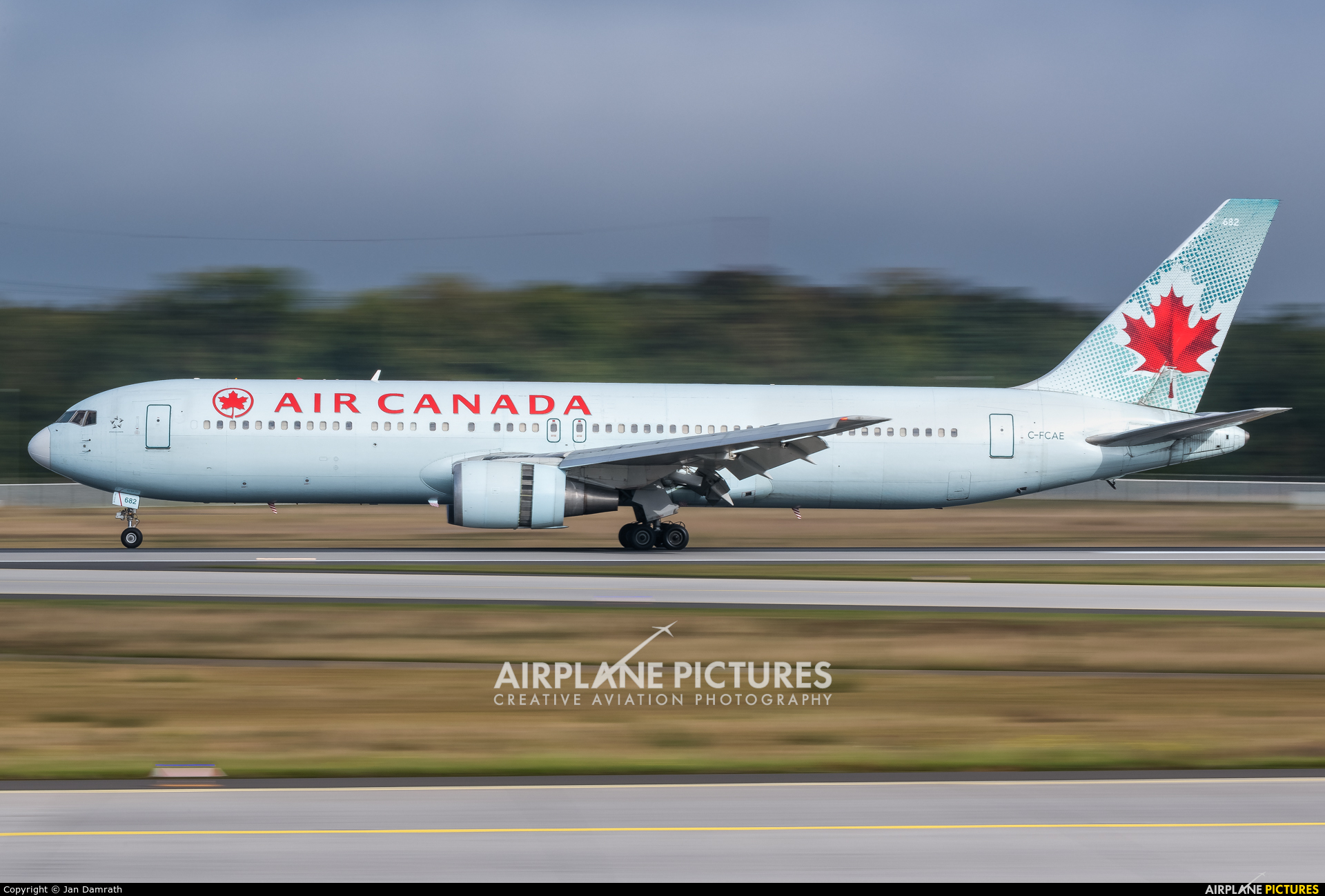 Air Canada C-FCAE aircraft at Frankfurt