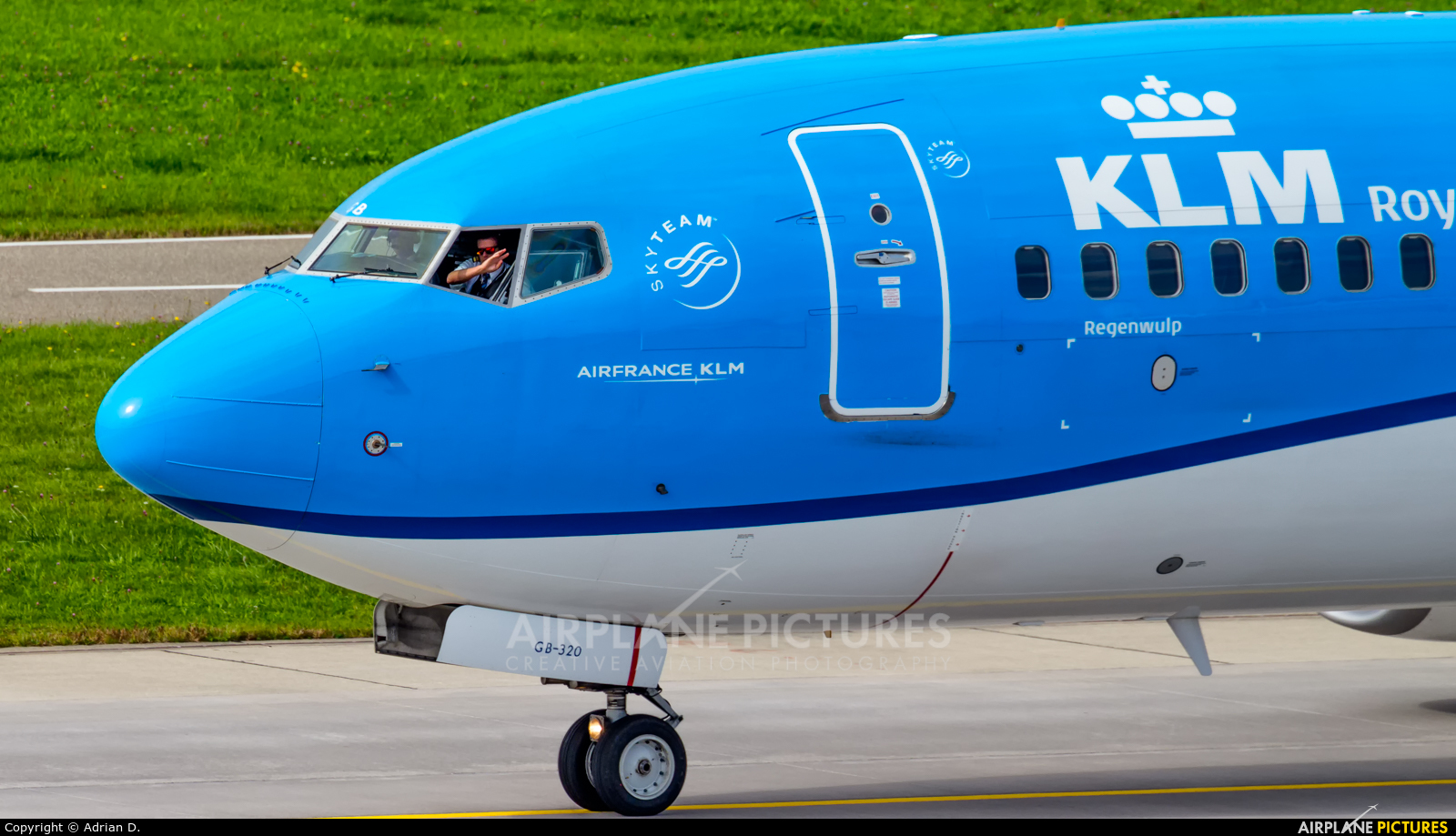 KLM PH-BGB aircraft at Zurich
