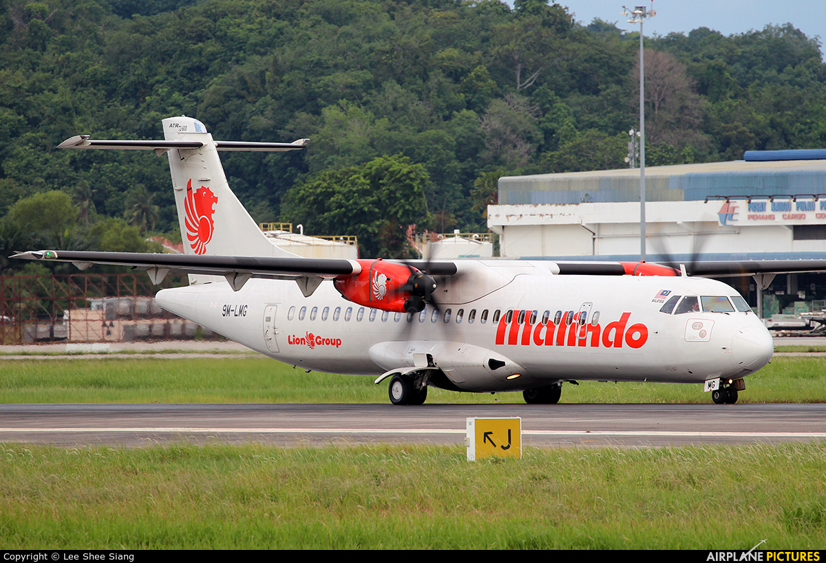 Malindo Air 9M-LMG aircraft at Penang Intl