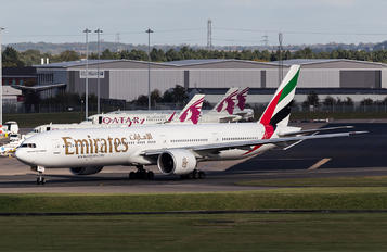 A6-EBS - Emirates Airlines Boeing 777-300ER