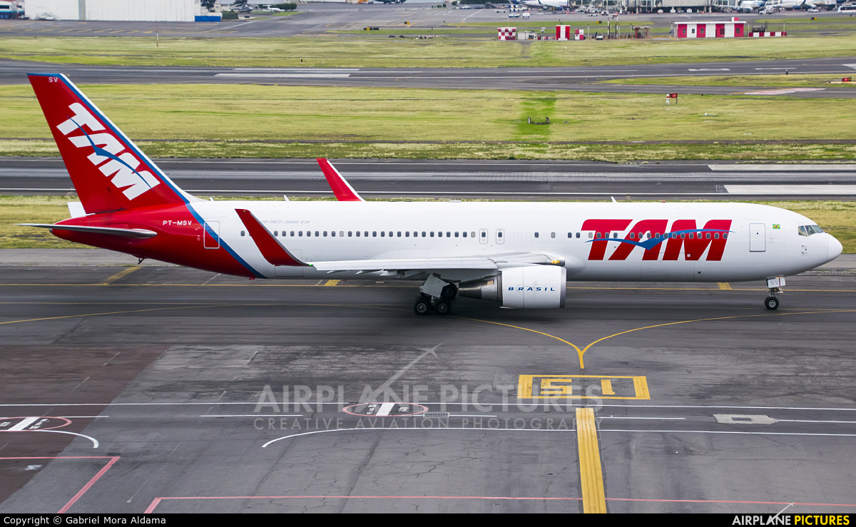 TAM PT-MSV aircraft at Mexico City - Licenciado Benito Juarez Intl