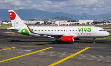 XA-VAO - VivaAerobus Airbus A320