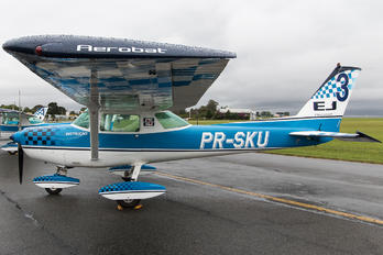 PR-SKU - EJ Escola de Aeronáutica Cessna 152