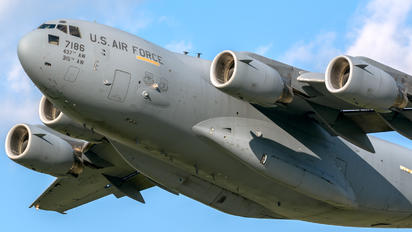 07-7186 - USA - Air Force Boeing C-17A Globemaster III